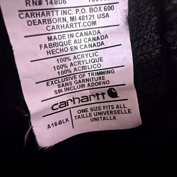 Carhartt Black Beanie with Logo - Picture 6 of 7